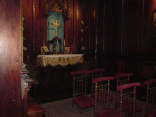 2003-07-19-lima_casa_de_aliaga_4_chapel